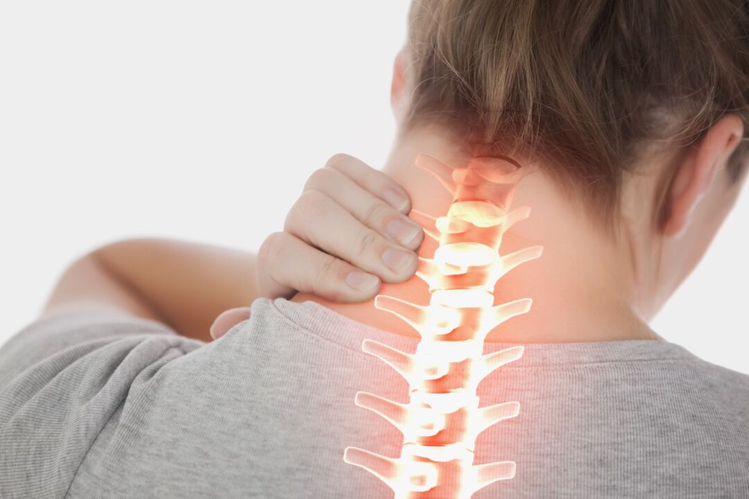 រោគសញ្ញានៃជំងឺ osteochondrosis